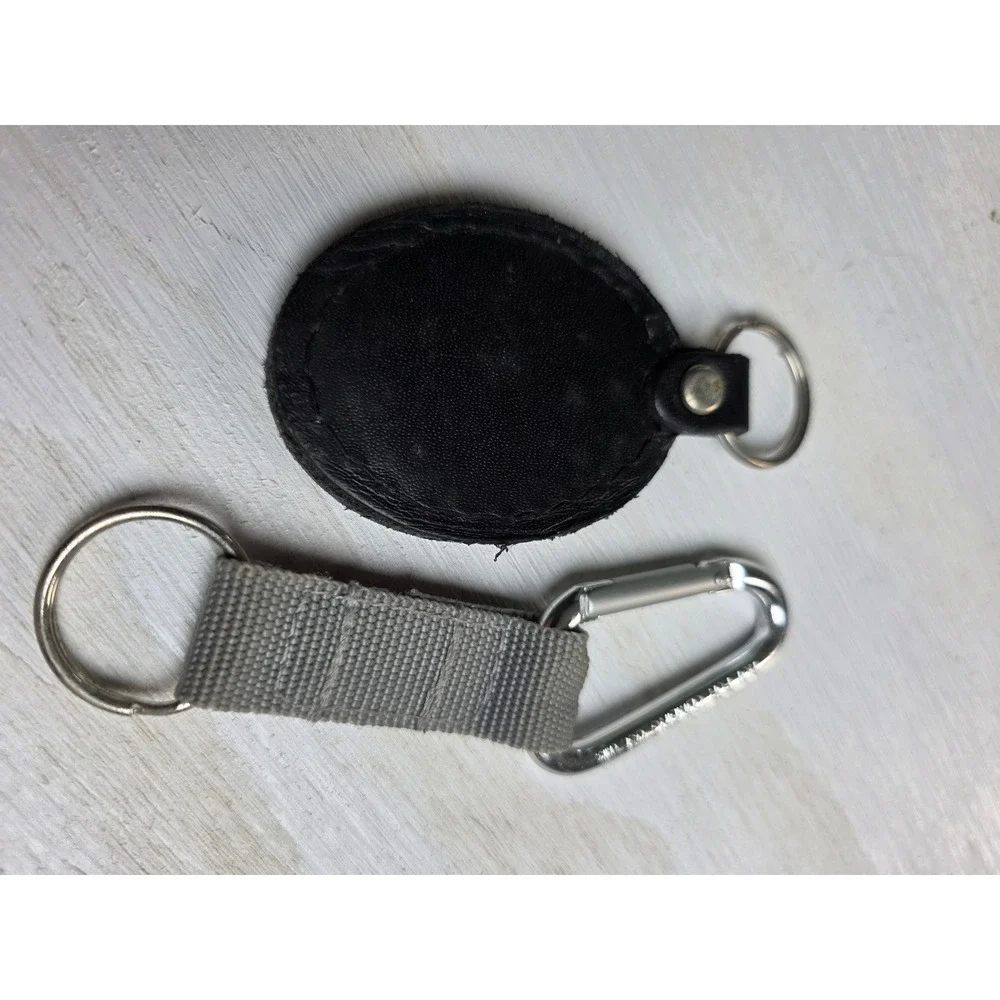 Ohio State Buckeyes Keychain Set Leather Fob and Carabiner Clip Grey Black Red
